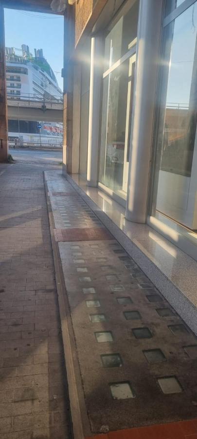 Ferienwohnung Due Passi Dal Porto Genua Exterior foto