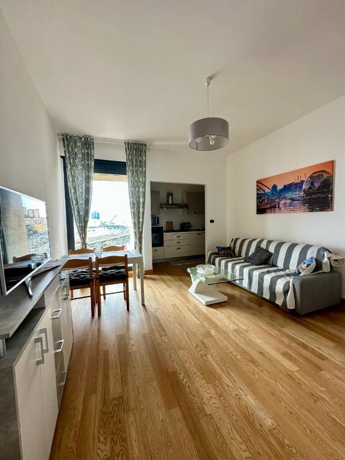 Ferienwohnung Due Passi Dal Porto Genua Exterior foto